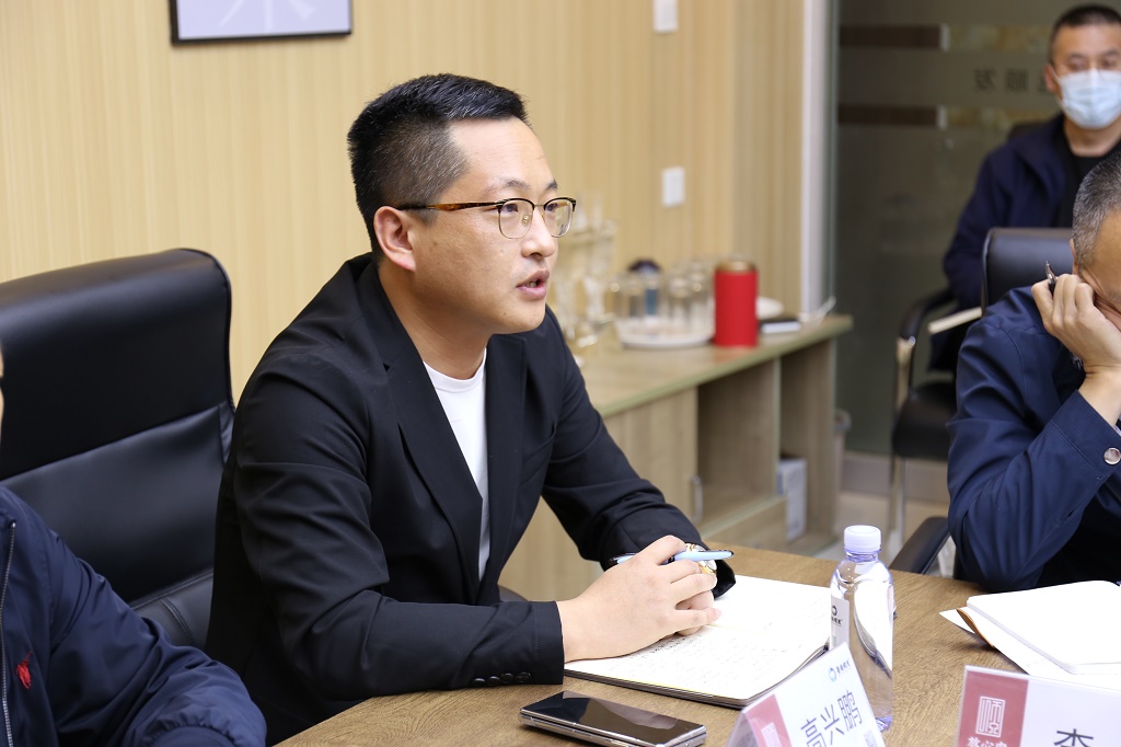 順發食品總裁高興鵬