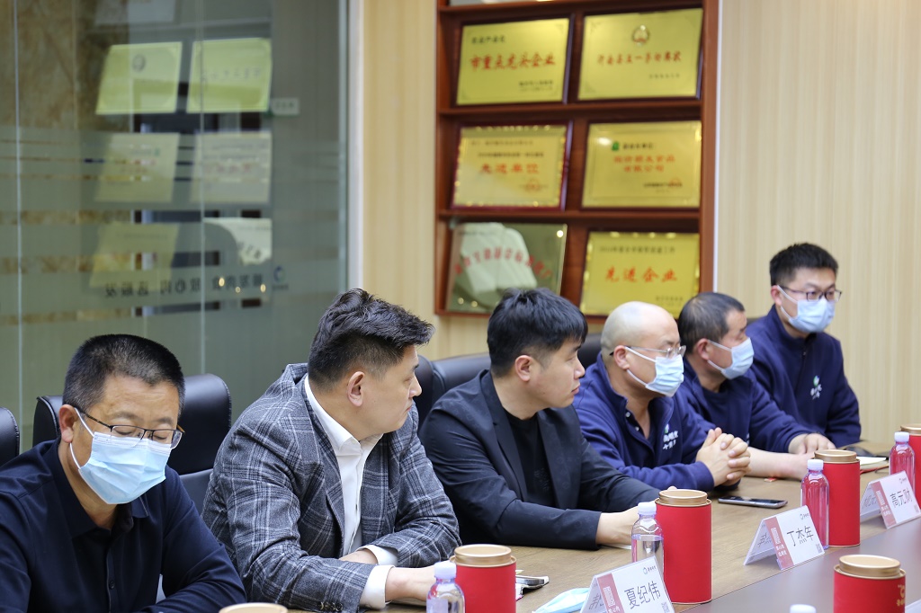 順發食品管理層